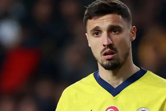 Foto - Herkes olan biten karşısında şokta: Sonraki satışı olur mu bu çöp transferin yahu Allah aşkına...