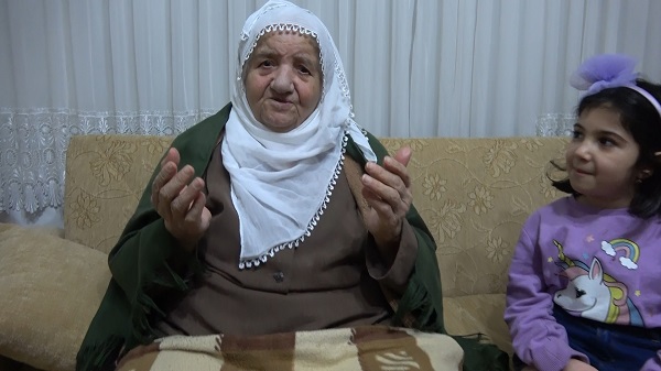 Herkes onu konuşuyor! 86'lık nine sosyal medya fenomeni oldu