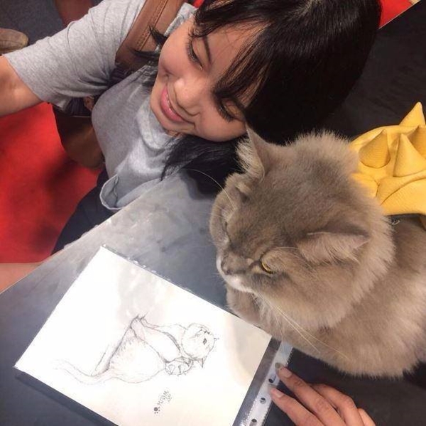 Foto - Herkes onunla fotoğraf çektirmek istiyor! Bone Bone'a bayılacaksınız!