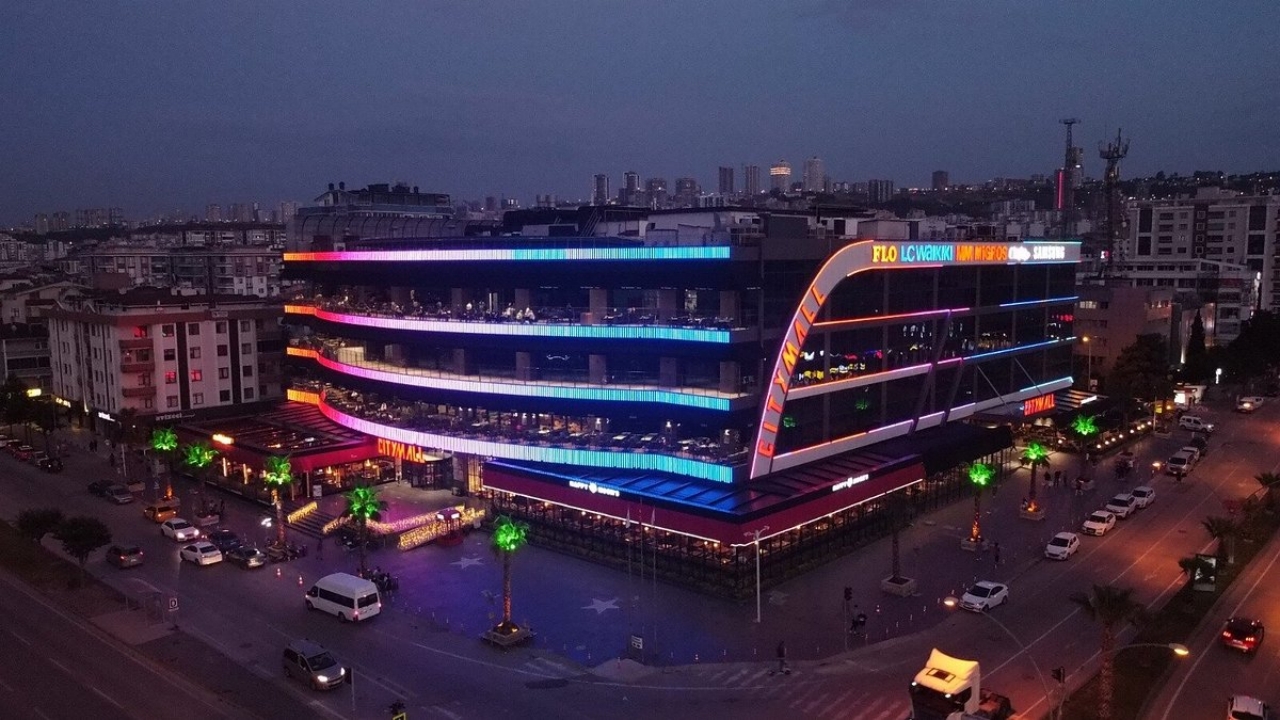 Foto - Herkes oraya akın ediyordu! Türkiye’nin ünlü AVM’sinin ruhsatı iptal edildi