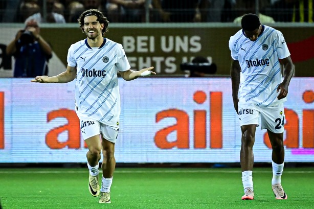 Foto - Herkes orta saha beklerken bir kanat transferi daha! Fenerbahçe 17'lik yıldızla anlaştı