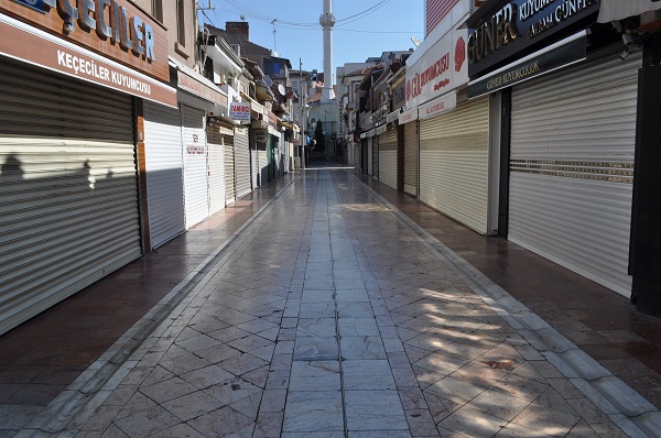 Foto - Herkes oy kullanmaya gitti, çarşı boş kaldı