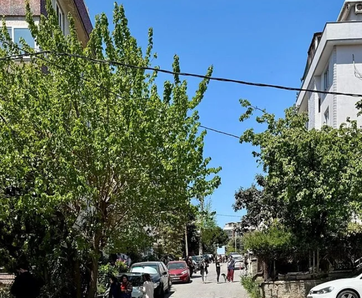 Foto - Herkes panik içinde! Deprem vatandaşı sokağa döktü