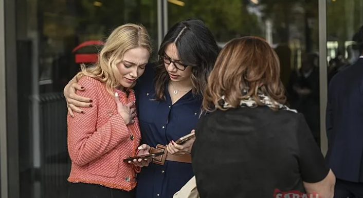 Herkes panik içinde! Deprem vatandaşı sokağa döktü