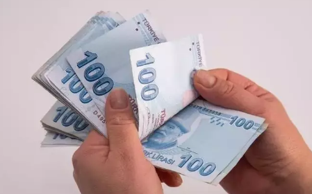 Foto - Herkes peşine düştü: Açıklandı! Emekliye ikramiye müjdesi! Detaylar belli oldu, onların hesabına yatmayacak