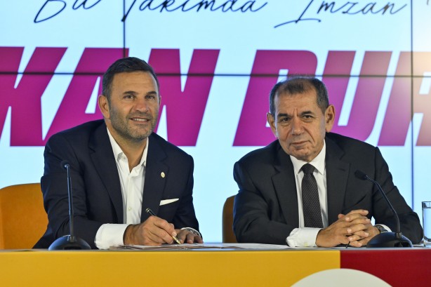 Herkes sağ kanat beklerken Almanya'da yılın futbolcusu seçilen orta saha geliyor