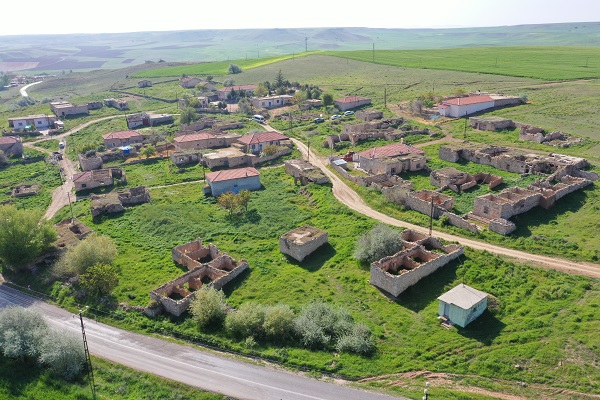 Foto - Herkes sandık başına gitti! Bu köyün nüfusunu duyduğunuzda şaşıracaksınız