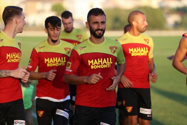 Foto - Herkes şaşırdı! Feghouli'nin yeni mesleği...