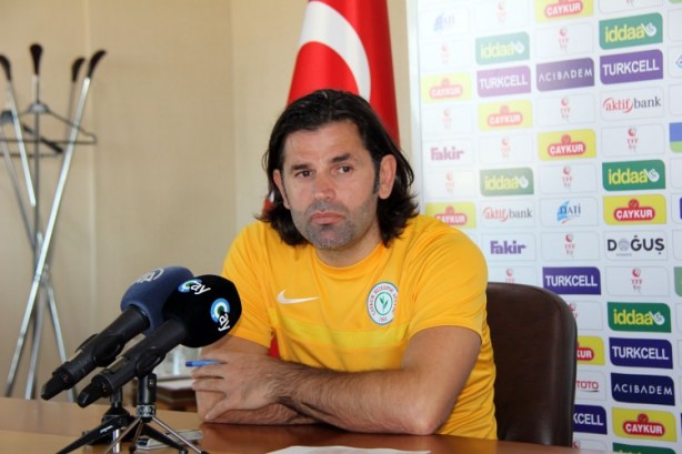 Foto - Herkes şaşırdı! Feghouli'nin yeni mesleği...