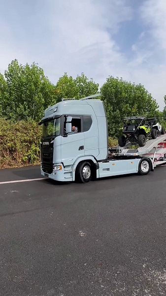 Foto - Herkes şaşkın! 4 yaşında tır kullandı