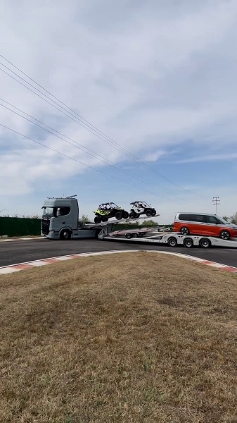 Foto - Herkes şaşkın! 4 yaşında tır kullandı