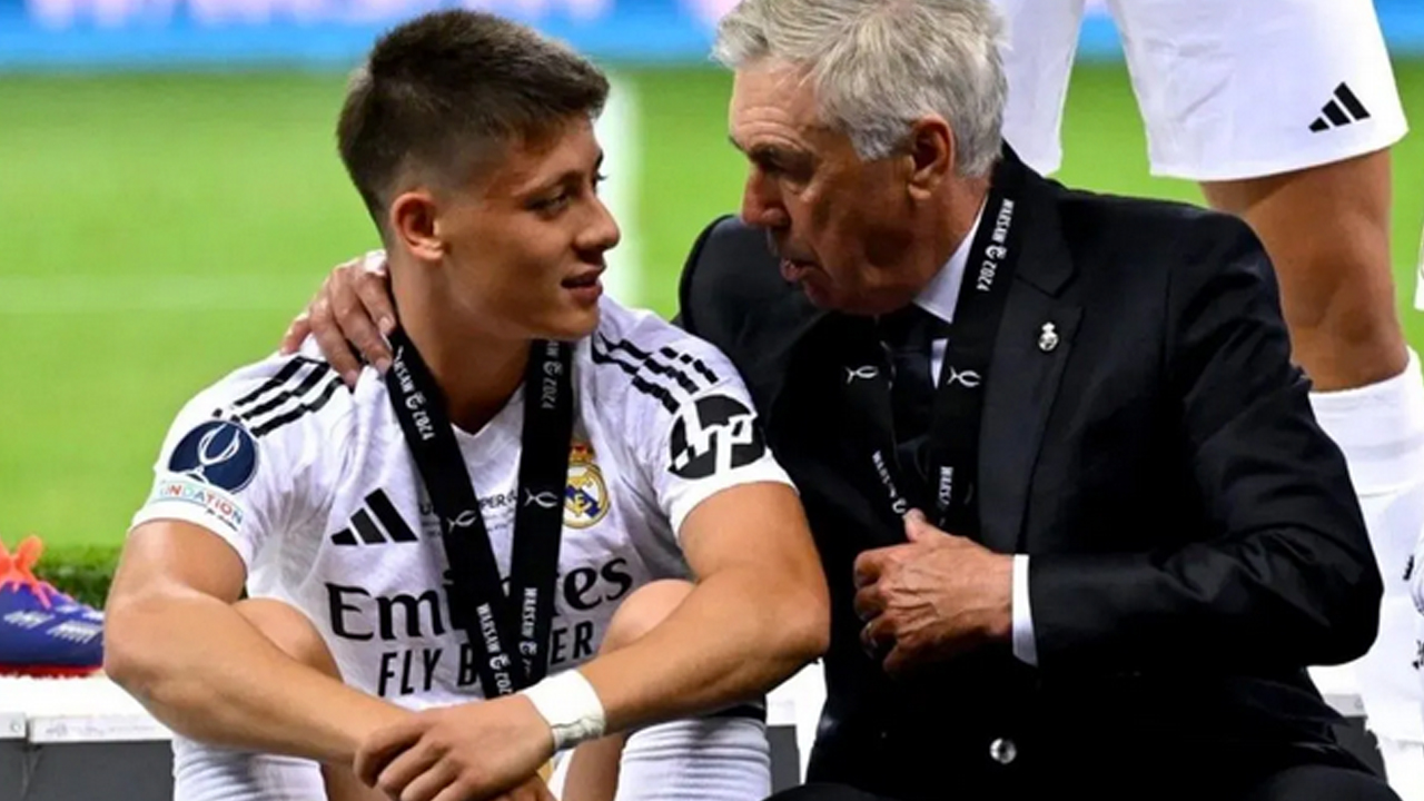 Foto - Herkes şaşkın: Ancelotti bizimle kafa mı buluyor acaba! O zaman niye oynatmıyorsun be adam!
