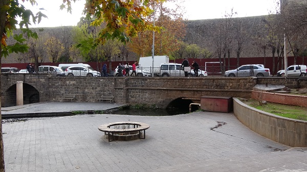 Foto - Herkes şaşkın! Burası Balıklıgöl değil Diyarbakır