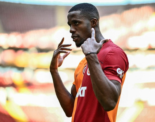 Foto - Herkes şaşkın: Dünyayı titretecek gelişmeyi duyurdular… İşte Süper Lig’in el yakan futbolcuları…