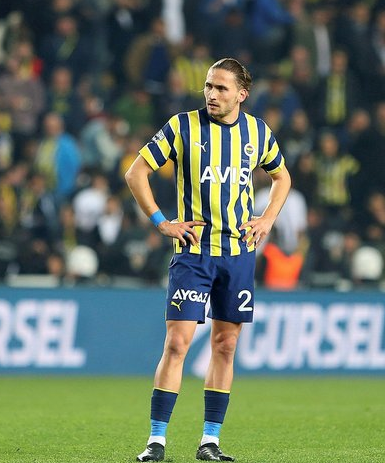 Foto - Herkes şaşkın: Dünyayı titretecek gelişmeyi duyurdular… İşte Süper Lig’in el yakan futbolcuları…