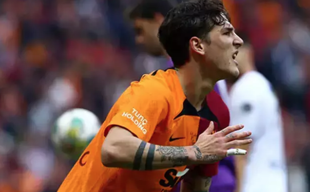 Foto - Herkes şaşkın: Duyanın ağzı bir karış açık kaldı! Zaniolo ile ilgili kötü haberi verdiler…