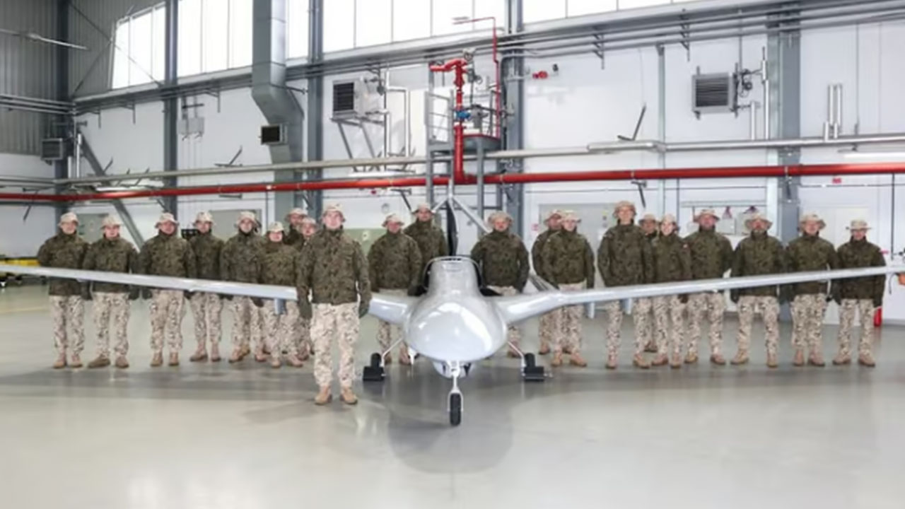 Foto - Herkes şaşkın! Polonya elindeki Bayraktar TB2 SİHA'ları İncirlik Üssüne gönderiyor