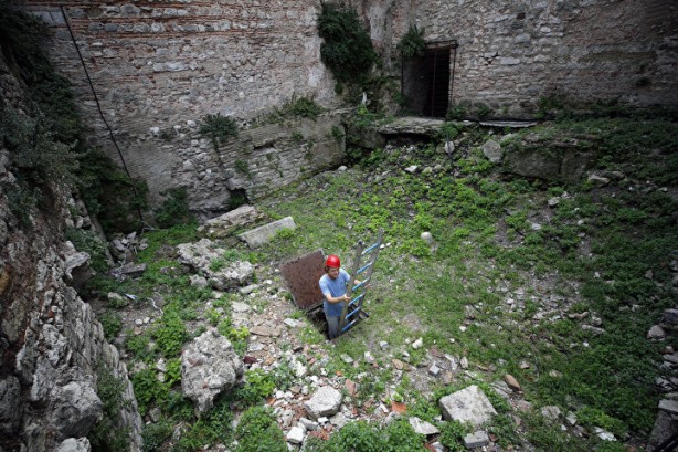 Foto - Herkes şaşkına döndü! Ayasofya'nın altından çıktı
