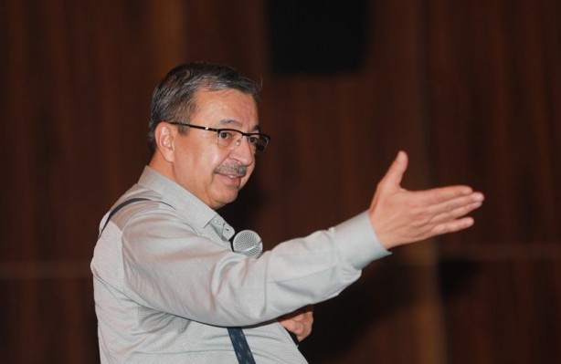 Herkes şok oldu! Hayati İnanç’tan flaş siyaset kararı! Yeni görevini duyan, kulaklarına inanamadı