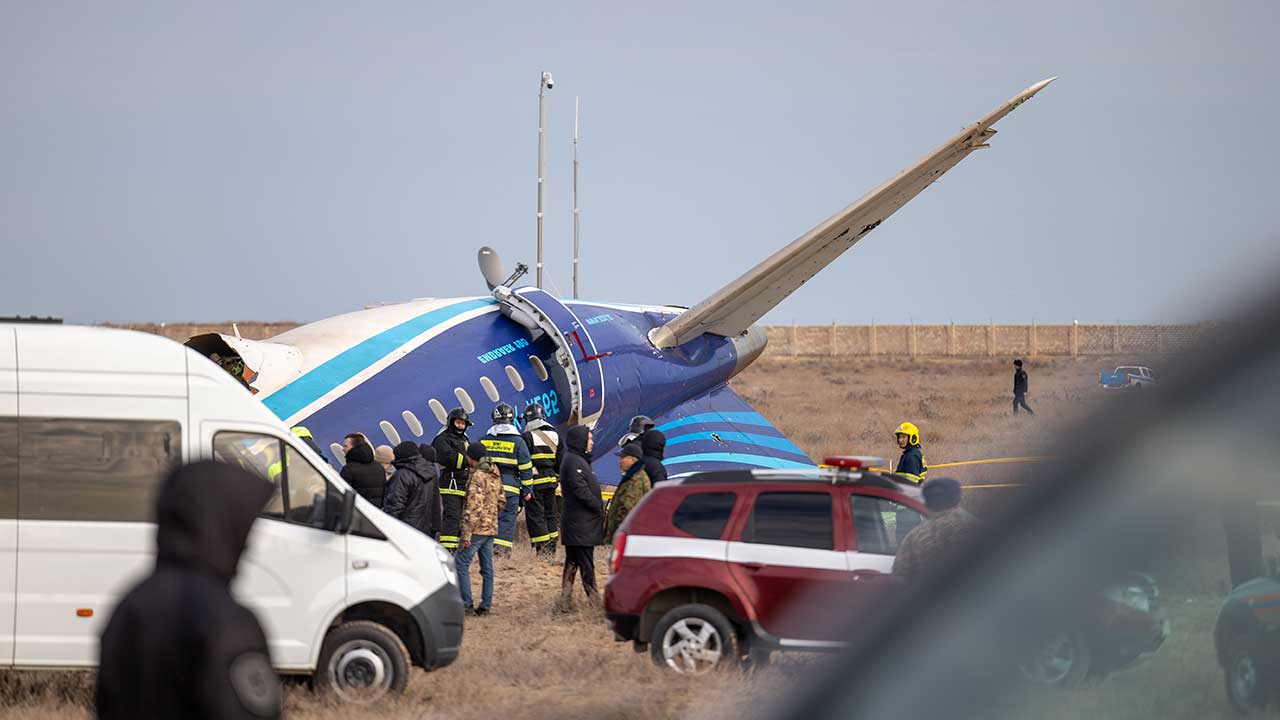 Foto - Herkes şokta! Azerbaycan uçağını S-400'ler mi düşürdü? 