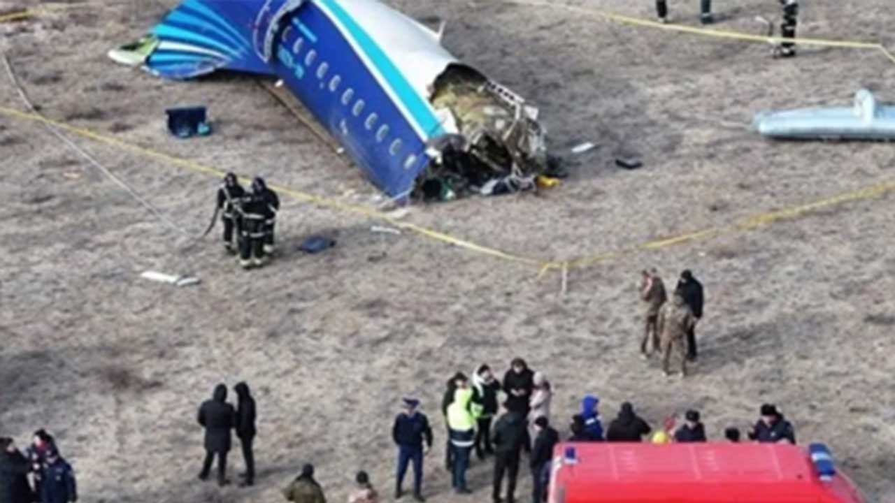 Foto - Herkes şokta! Azerbaycan uçağını S-400'ler mi düşürdü? 