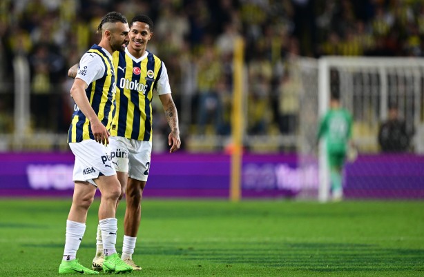 Foto - Herkes Tadic, Krunic, Zajcı konuşurken yıldız ismi yerin dibine soktu: Ukalalık yapma, haddini bil