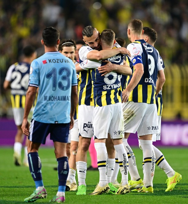 Foto - Herkes Tadic, Krunic, Zajcı konuşurken yıldız ismi yerin dibine soktu: Ukalalık yapma, haddini bil