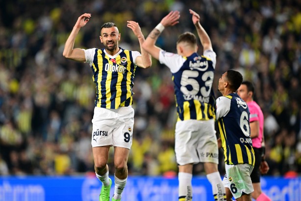 Foto - Herkes Tadic, Krunic, Zajcı konuşurken yıldız ismi yerin dibine soktu: Ukalalık yapma, haddini bil