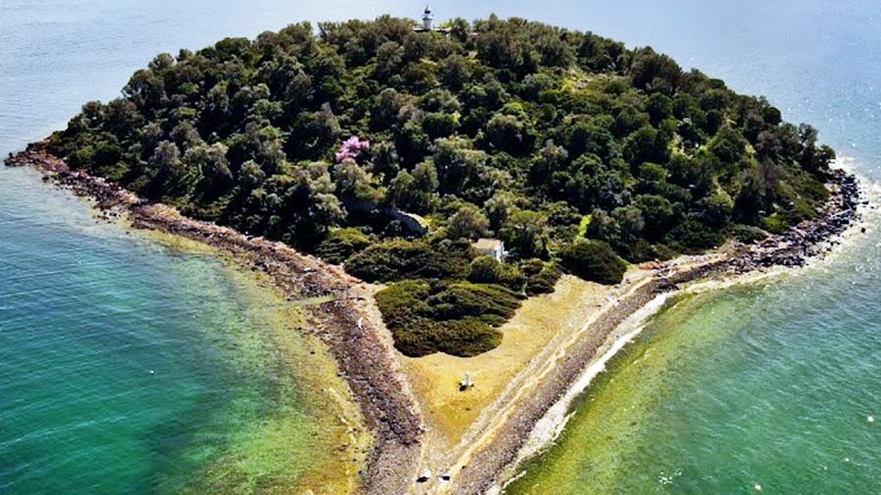 Foto - Herkes ters köşe olacak! Yunanistan’dan, Türkiye’nin burnunun dibindeki ada için beklenmedik karar