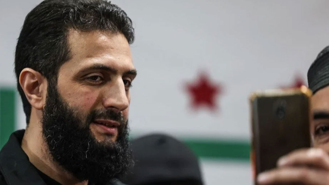 Foto - Türkiye'yi seçmesi beklenirken Ahmed El Şara BAE ve Almanya ile anlaşıyor: Karar Rusya'yı çileden çıkartacak