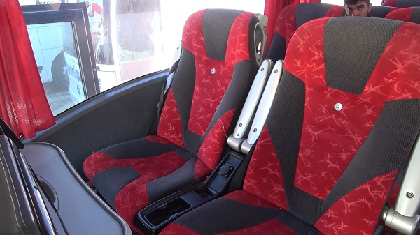 Foto - Herkes uyuyor sandı ama! Depremden kurtuldu ölüm otobüste yakaladı