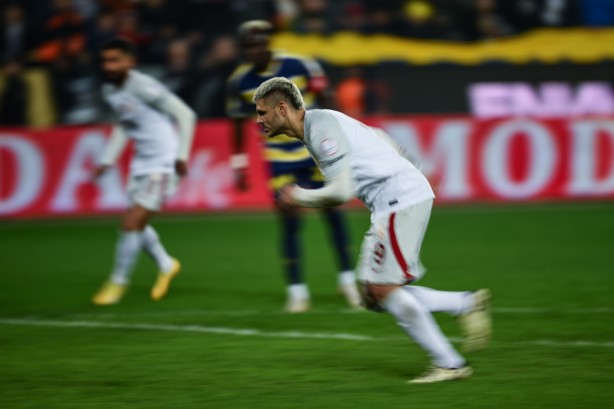 Herkesi şaşırtan İtalya detayı! Duyanlar inanamadı: Rams Park'ta aslan, evde kedi misali... İşte yeni adresi!