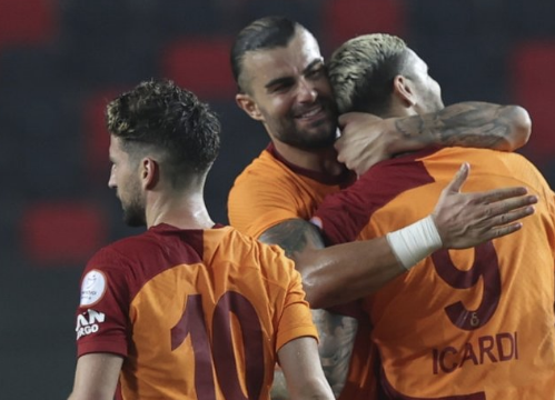 Foto - Herkesi şaşkına çevirdi: Ezber bozan açıklama! İtalyan devi Galatasaray'ın yıldızına kancayı taktı...