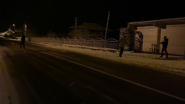 Foto - Herkesin gözü yoldaydı! Soğuk havaya aldırmadan sokağa koştular