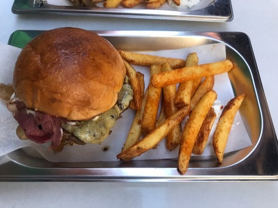 Foto - Herkesin tanıdığı ünlü hamburger markası iflas etti! Şubelerini bir bir kapatacaklar