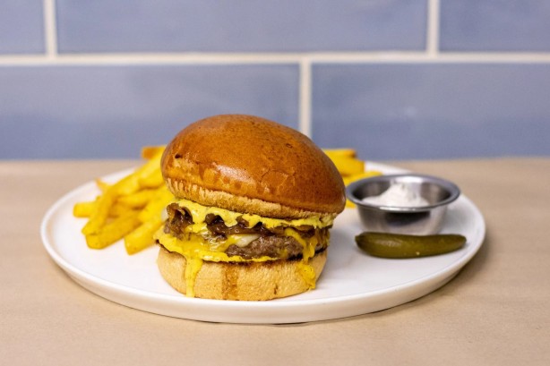 Foto - Herkesin tanıdığı ünlü hamburger markası iflas etti! Şubelerini bir bir kapatacaklar