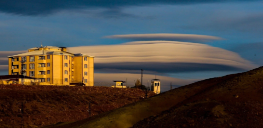 Foto - Herkesin uykusu kaçacak! Depremi 5 gün önceden bildi... Gökyüzüne bakıp onları gördü ve 'deprem olacak' dedi