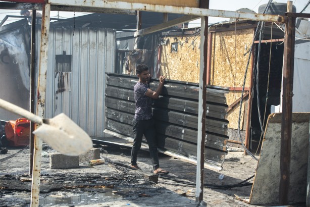 Foto - Herşem Kampı'nda yangın çıktı.