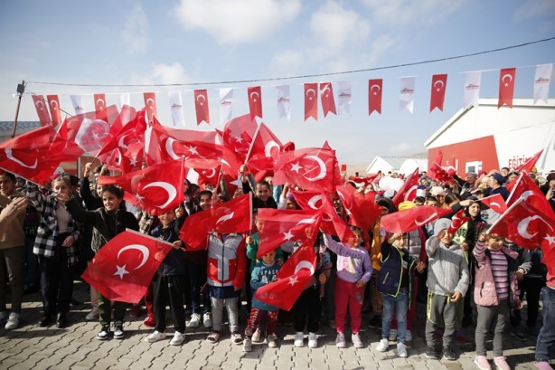 Herson'dan gelen 88 Ahıska Türkü, Elazığ'a ulaştı