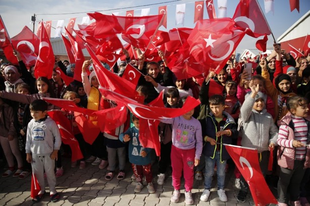 Foto - Herson'dan gelen 88 Ahıska Türkü, Elazığ'a ulaştı