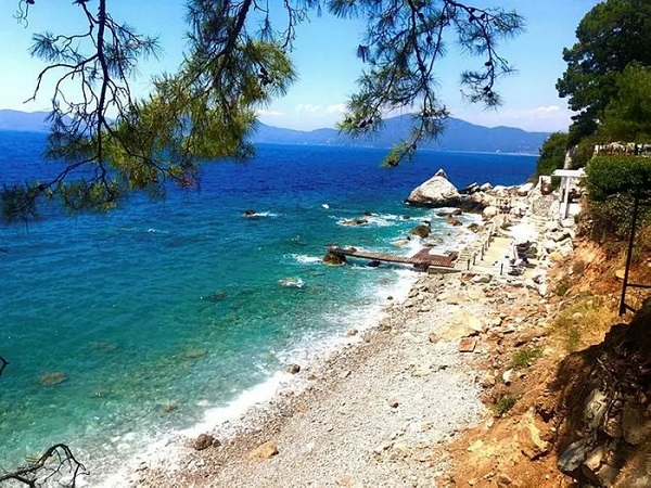 Foto - Hesabına para gelmeye devam ediyor! Kimsesizler mezarlığında bir milyoner