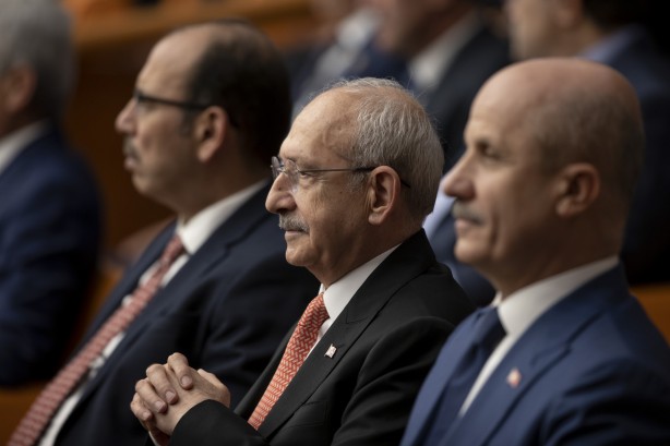 Foto - Hesap uzmanı Kılıçdaroğlu'nu TBMM'de rezil eden kare!