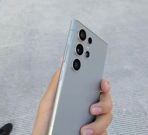 Heyecanla bekleniyordu! Galaxy S24 Ultra'nın detayları belli oldu