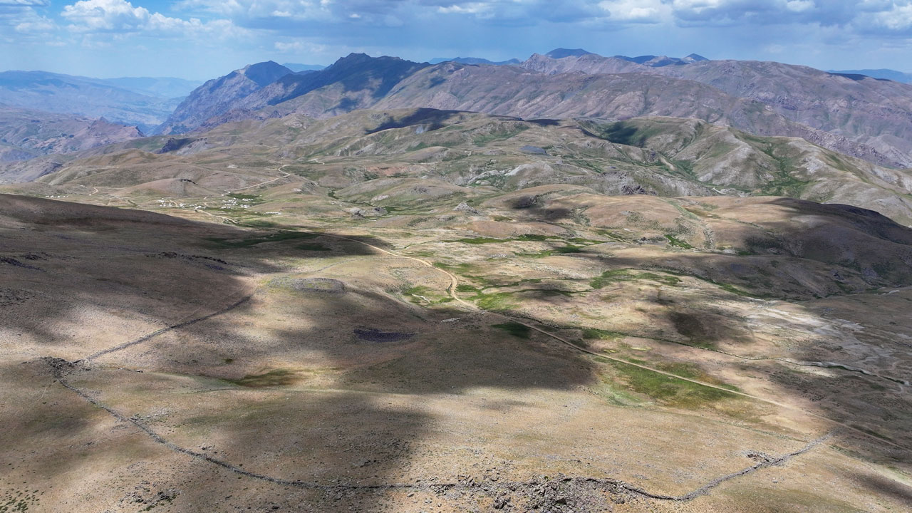 Foto - Heyecanlandıran keşif! O ilimizde 3 bin rakımda gizemli kale bulundu