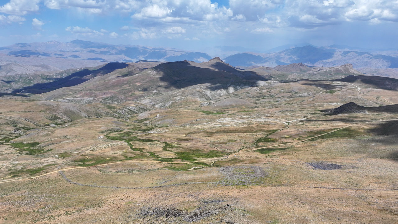 Foto - Heyecanlandıran keşif! O ilimizde 3 bin rakımda gizemli kale bulundu