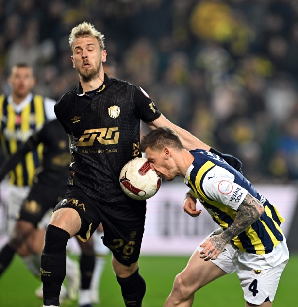 Foto - Hiç beklemiyorlardı: Bugün değiştireceğiz demişti: Kavgaya başladılar: Süper Lig’i uçuracak ikili: Detaylar ortaya geldi…