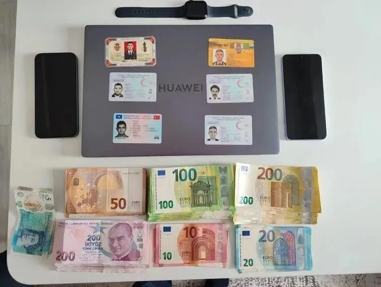 Foto - Hiç farkında değiliz ama vatan hainleri aramızda dolaşıyor! MASAK listesinde şok eden gerçek