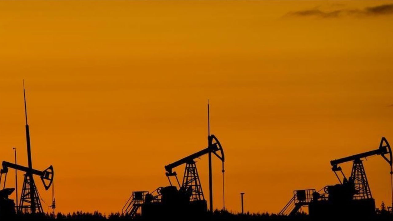 Hiç hesapta olmayan iki kentte petrol sürprizi! Emareler üzerine yerin altına iniliyor