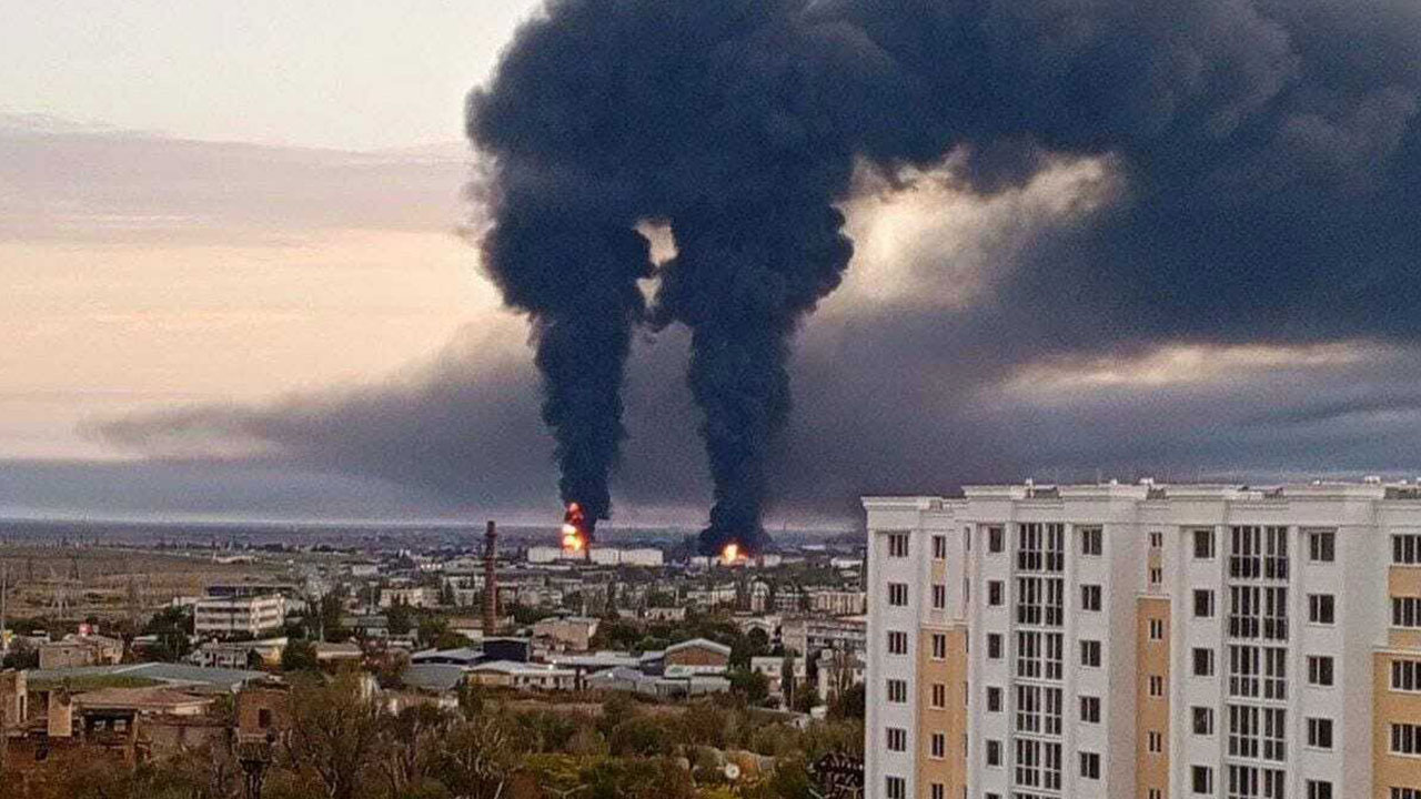 Foto - Hiç olmayacak şey oldu: Petrol tesisi vuruldu, İHA'lar peş peşe düşürüldü