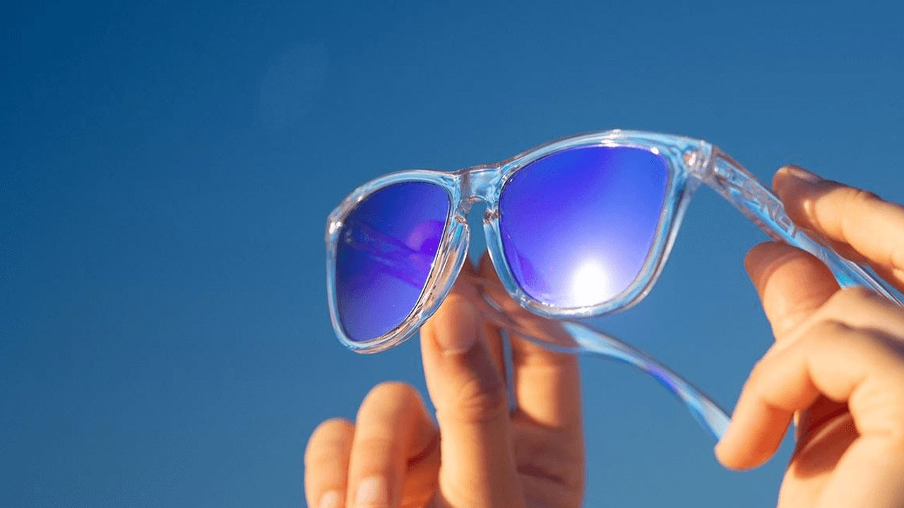 Hiç takmamak daha güvenli! Güneşten korunayım derken gözünüzü kaybedebilirsiniz